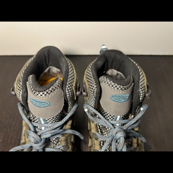NWOB Keen Targhee III Waterproof Mid Hiking Shoes Magnet/Atlantic Blue Womans 7 - Picture 5 of 15